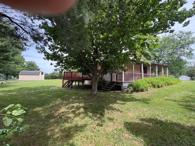 11128 Cedarbrook Road, Roscoe, IL 61073