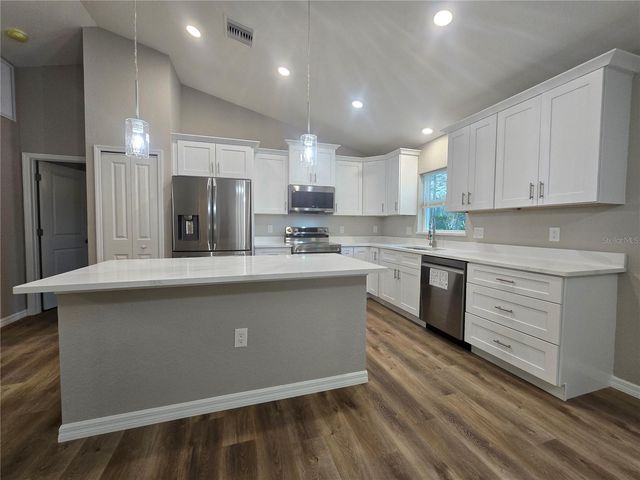 5 LOCUST RUN PLACE, Ocala, FL 34472