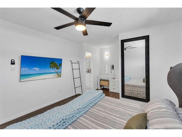 9240 E Lehigh Ave 4, Denver, CO 80237
