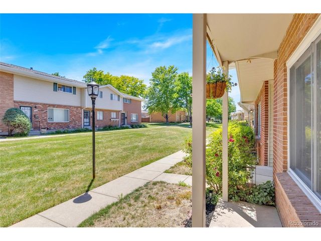 9240 E Lehigh Ave 4, Denver, CO 80237