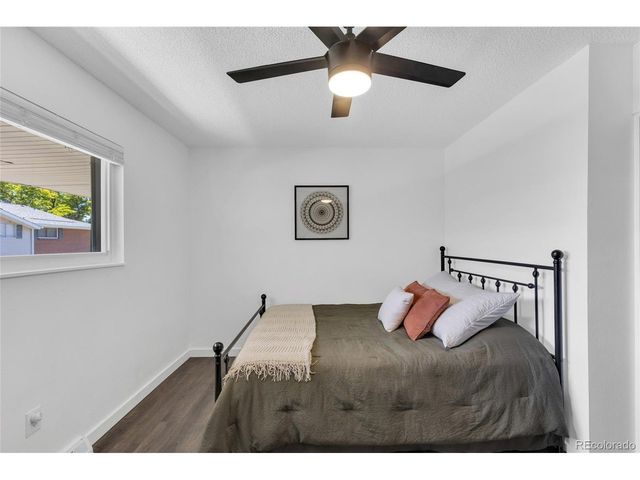 9240 E Lehigh Ave 4, Denver, CO 80237