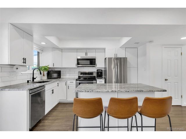 9240 E Lehigh Ave 4, Denver, CO 80237