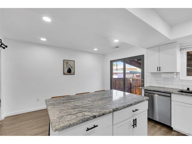 9240 E Lehigh Ave 4, Denver, CO 80237