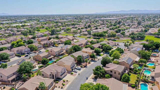 5299 W KAREN Drive, Glendale, AZ 85308