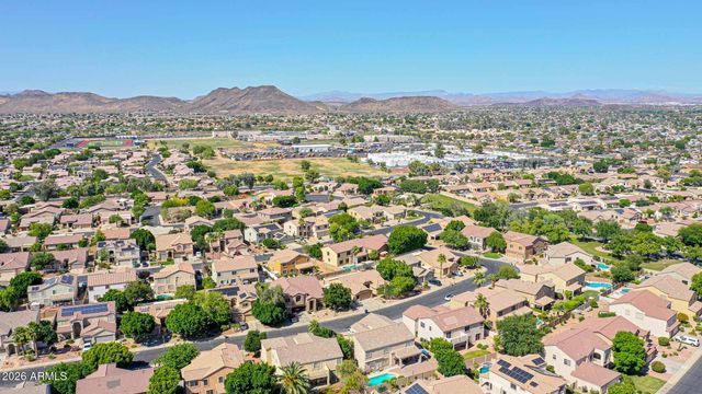 5299 W KAREN Drive, Glendale, AZ 85308