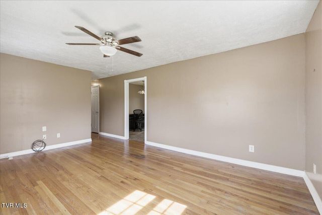 1106 Lockhart Road, Jefferson City, TN 37760