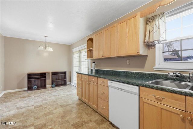 1106 Lockhart Road, Jefferson City, TN 37760