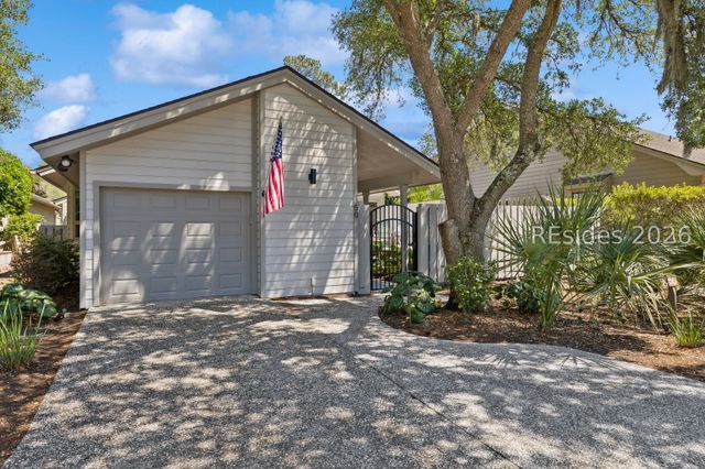50 Oyster Landing Ln, Hilton Head Island, SC 29928
