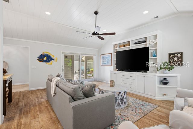 50 Oyster Landing Ln, Hilton Head Island, SC 29928