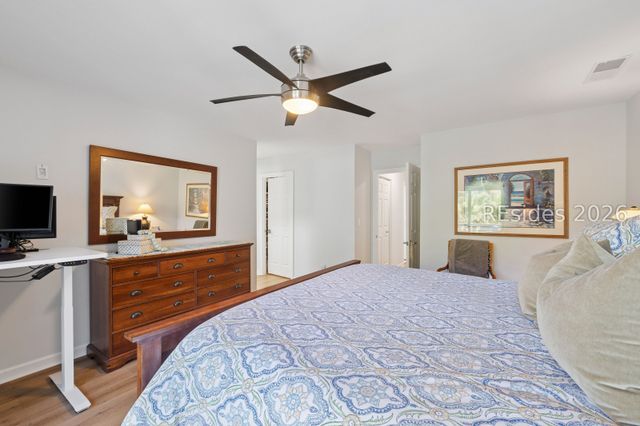 50 Oyster Landing Ln, Hilton Head Island, SC 29928