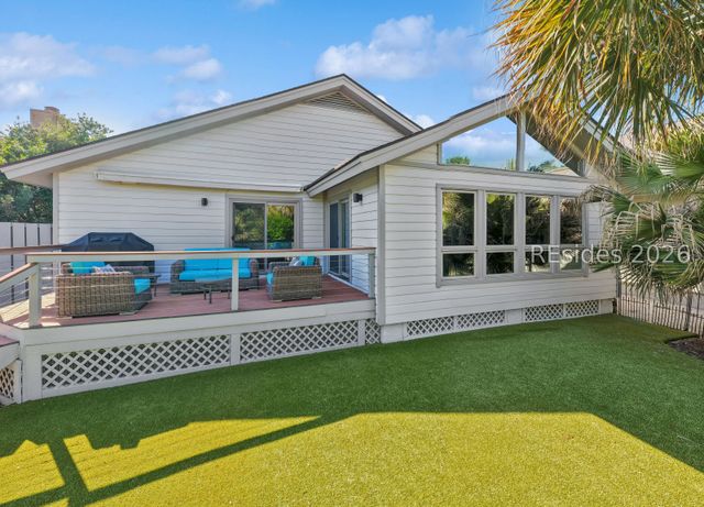 50 Oyster Landing Ln, Hilton Head Island, SC 29928