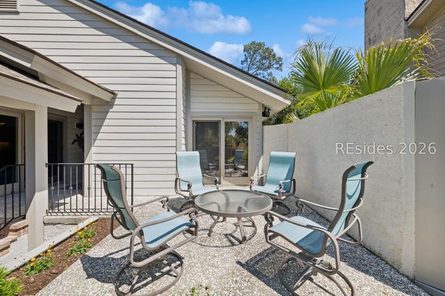 50 Oyster Landing Ln, Hilton Head Island, SC 29928
