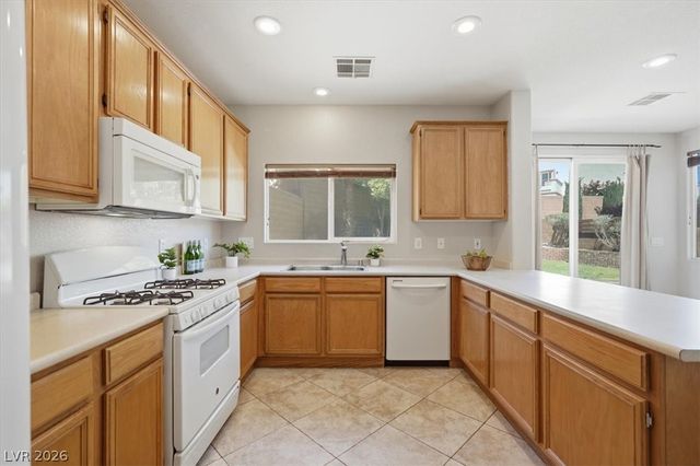 537 Lacabana Beach Drive, Las Vegas, NV 89138