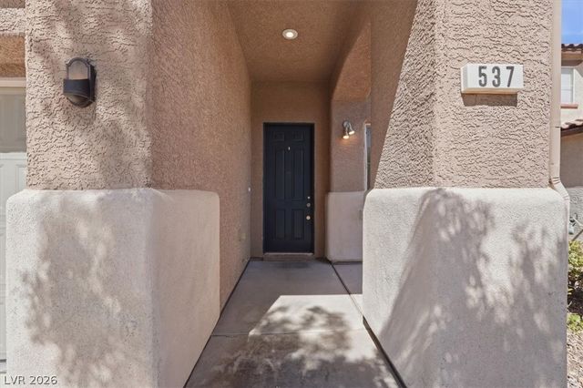 537 Lacabana Beach Drive, Las Vegas, NV 89138