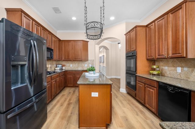 3829 Octavia LN, Round Rock, TX 78681