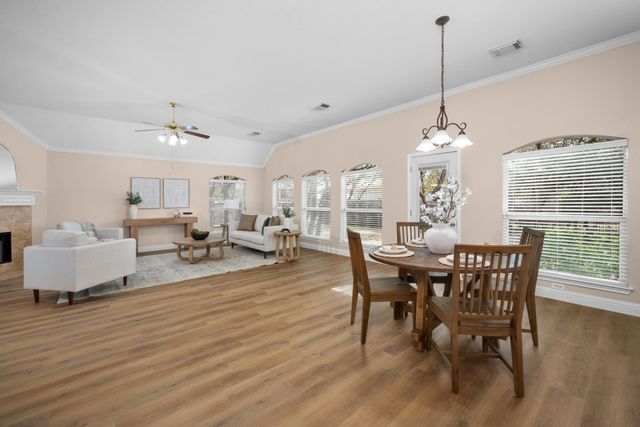 3829 Octavia LN, Round Rock, TX 78681