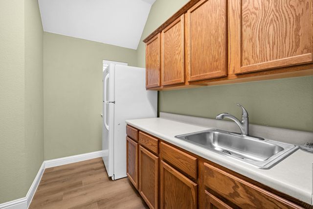 3829 Octavia LN, Round Rock, TX 78681