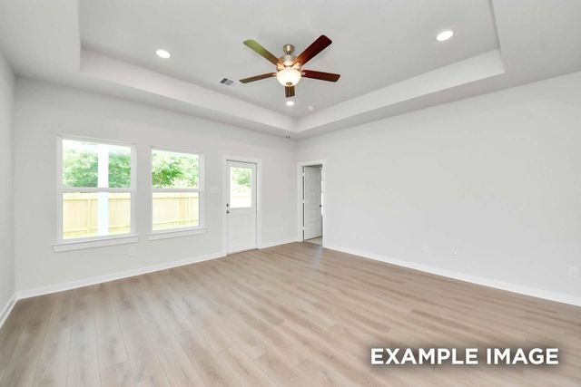 2108 S Canopy Crossing Circle, Conroe, TX 77301