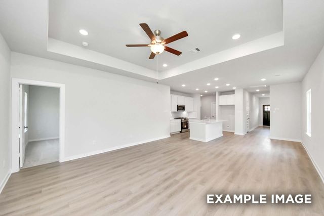 2108 S Canopy Crossing Circle, Conroe, TX 77301