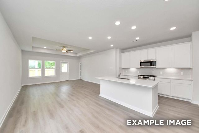 2108 S Canopy Crossing Circle, Conroe, TX 77301