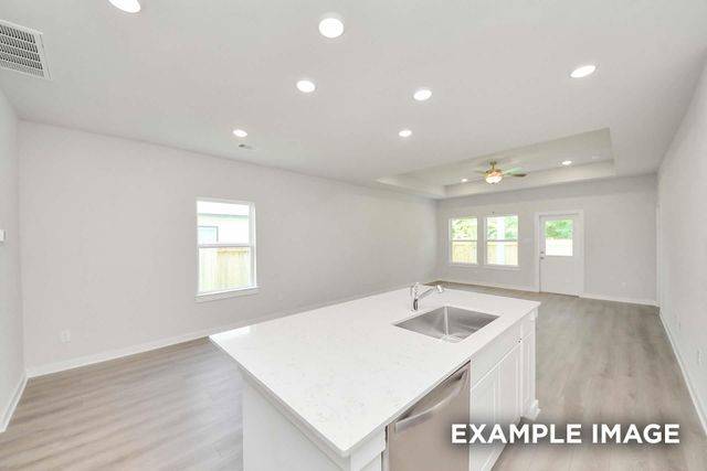 2108 S Canopy Crossing Circle, Conroe, TX 77301