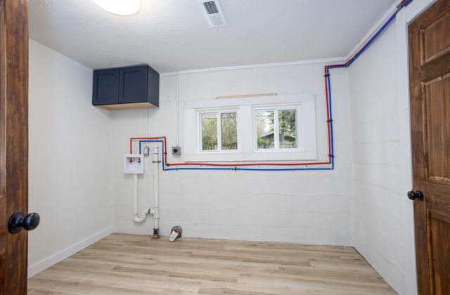 2629 W Page Street, Springfield, MO 65802