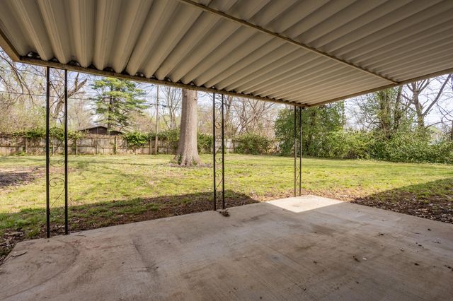 2629 W Page Street, Springfield, MO 65802