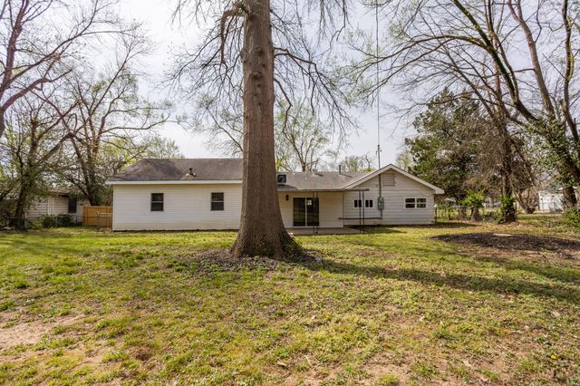 2629 W Page Street, Springfield, MO 65802