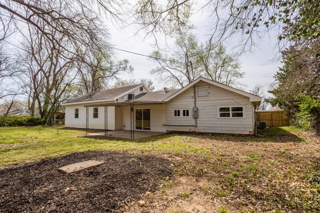 2629 W Page Street, Springfield, MO 65802