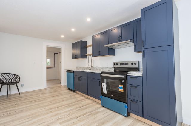 2629 W Page Street, Springfield, MO 65802