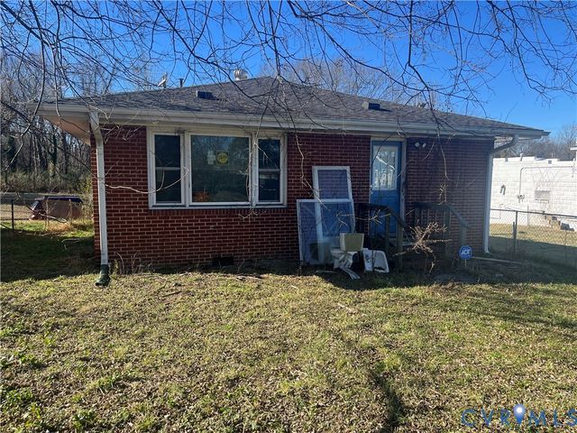 727 S Jones St, Petersburg, VA 23803