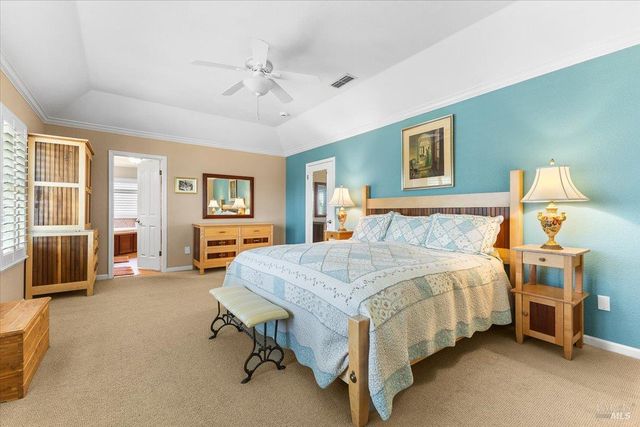 2573 Greenvale Ln, Santa Rosa, CA 95401