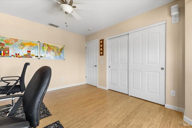 2573 Greenvale Ln, Santa Rosa, CA 95401