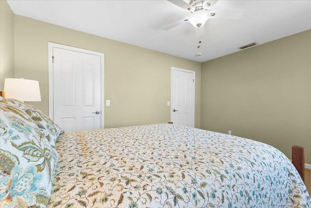 2573 Greenvale Ln, Santa Rosa, CA 95401