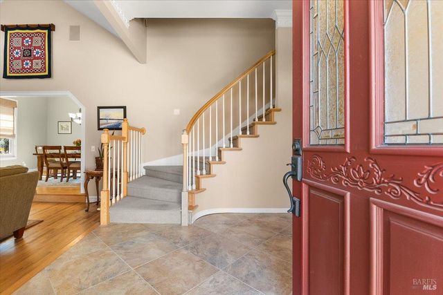 2573 Greenvale Ln, Santa Rosa, CA 95401