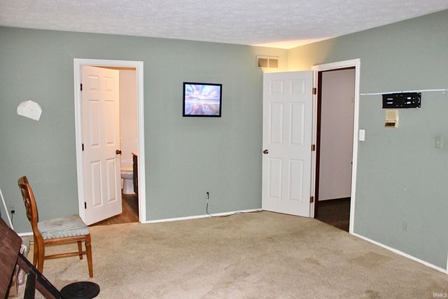 50840 Mercury Drive, Granger, IN 46530