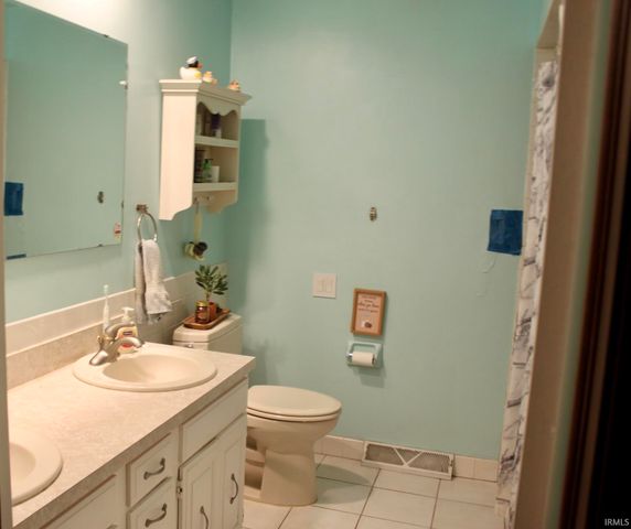 50840 Mercury Drive, Granger, IN 46530