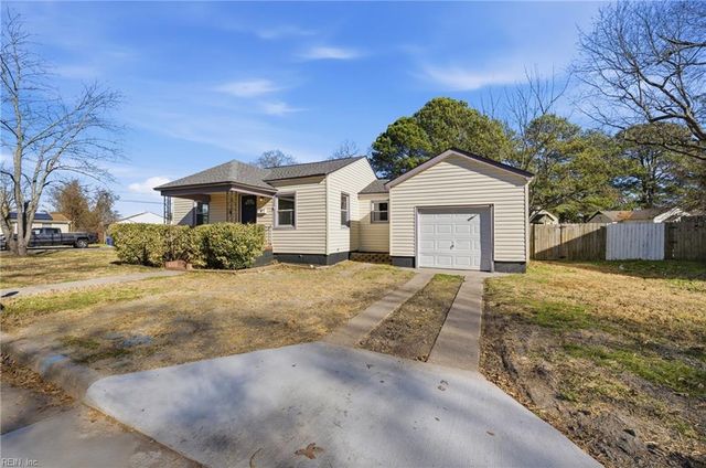 2 Sampson PL, Portsmouth, VA 23702