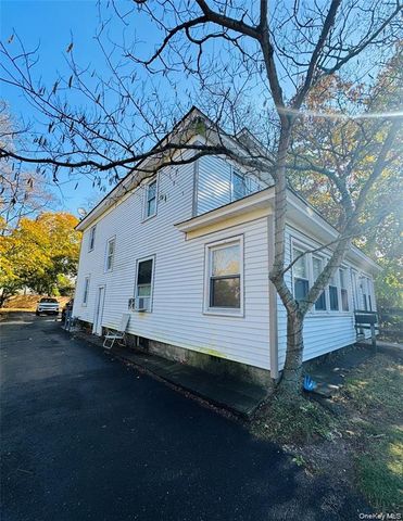 368 Sweezy Avenue, Riverhead, NY 11901