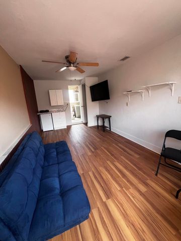 2815 Madison Street, Hollywood, FL 33020