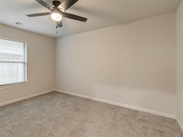 2424 Creekview Trail, Moore, OK 73160