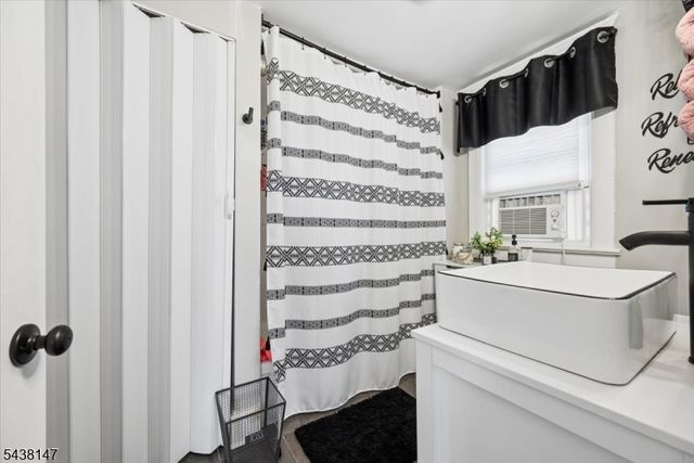 49 Pennsylvania Ave, Flemington Boro, NJ 08822