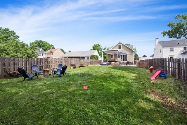 49 Pennsylvania Ave, Flemington Boro, NJ 08822