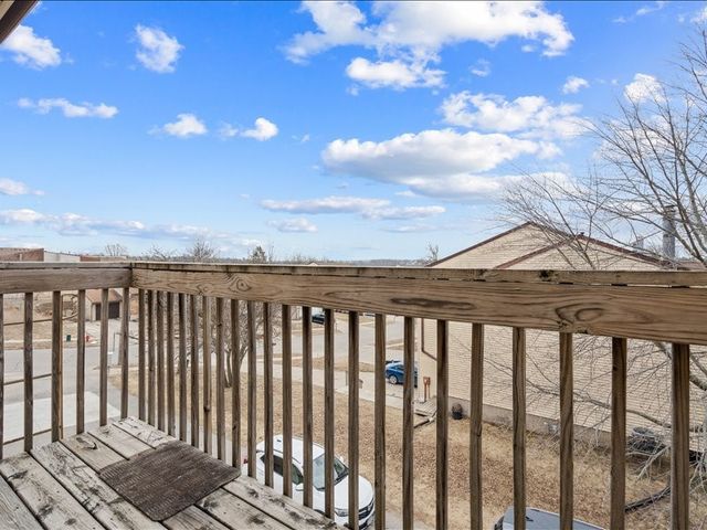 475 Westwinds Drive, Iowa City, IA 52246