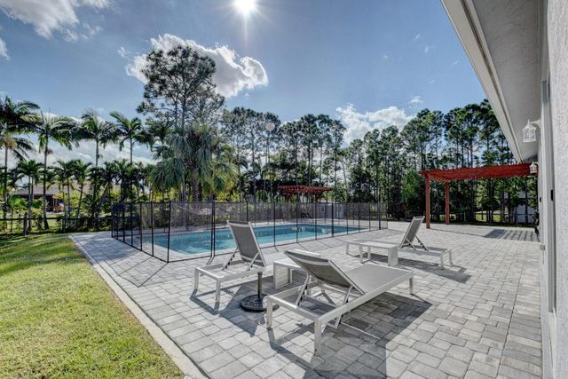 17146 70th Street N, The Acreage, FL 33470