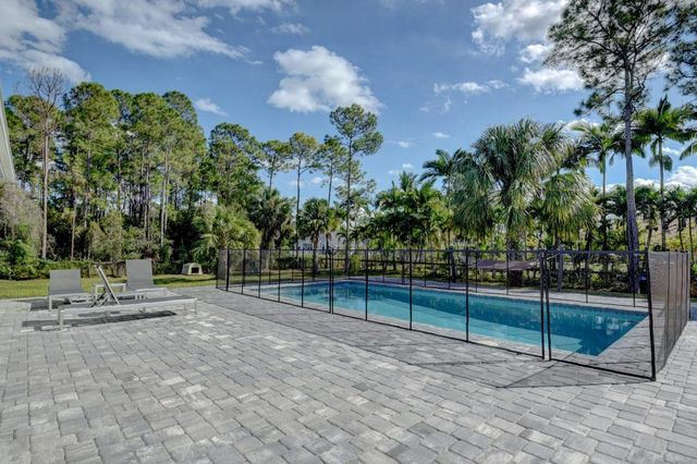 17146 70th Street N, The Acreage, FL 33470