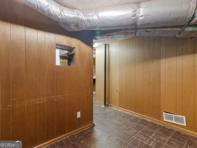 895 Laurel Street, Forest Park, GA 30297
