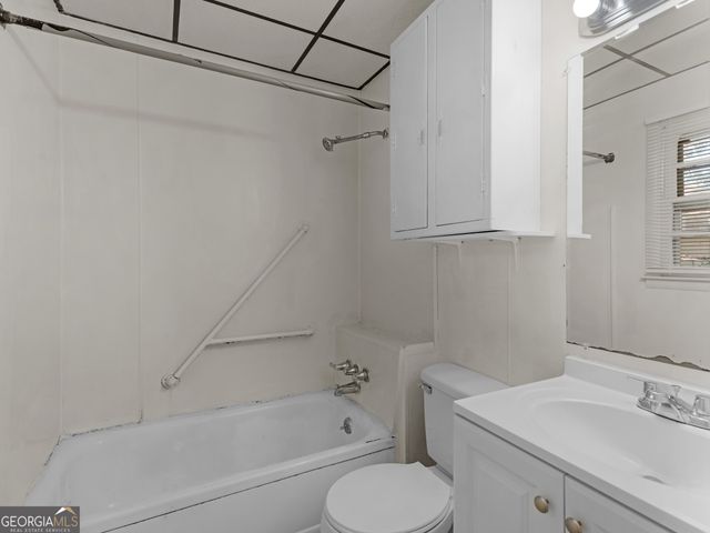 895 Laurel Street, Forest Park, GA 30297
