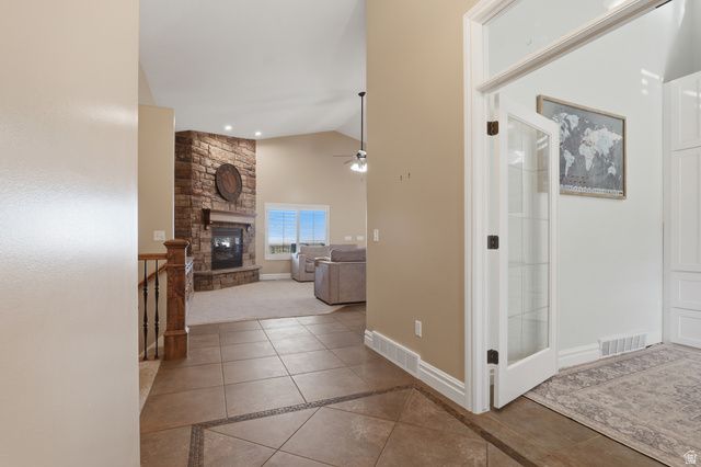 1385 N COMPTON RD, Farmington, UT 84025