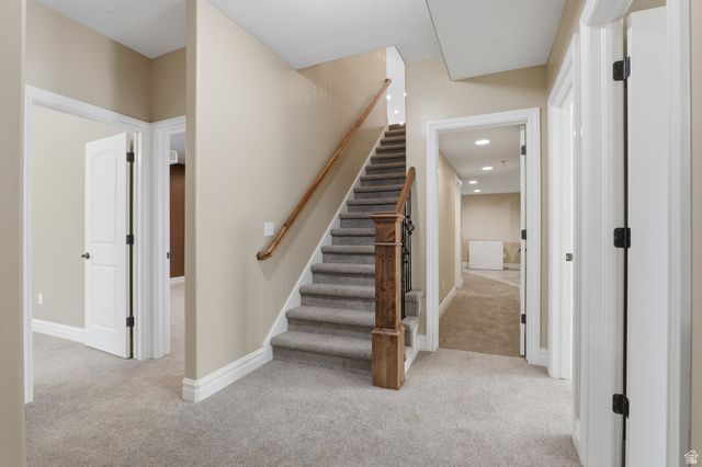 1385 N COMPTON RD, Farmington, UT 84025